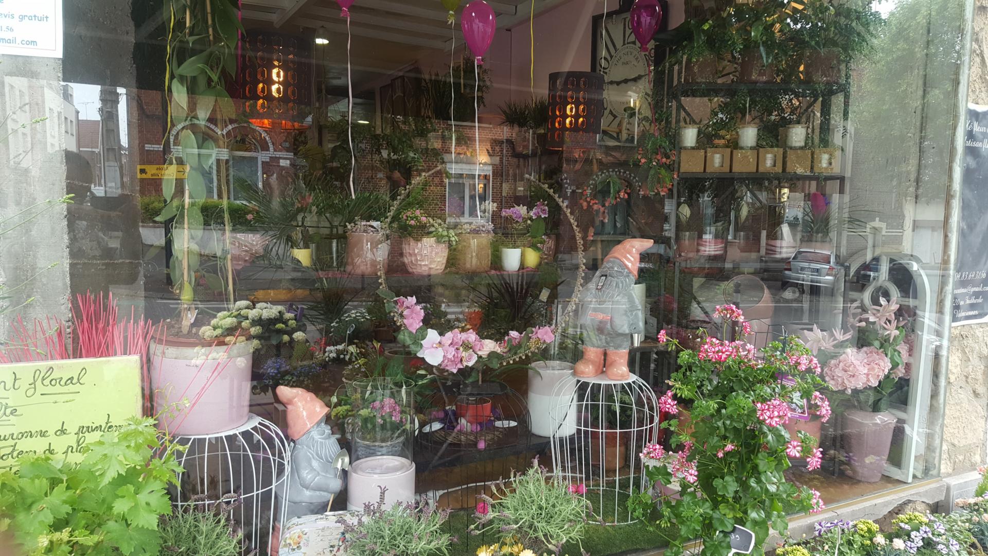 Fête des mères by Hé fleur et moi fleuriste valenciennes bouquet fleurF nord hainaut la Sentinelle anzin nord Hainaut Denain Le quesnoy