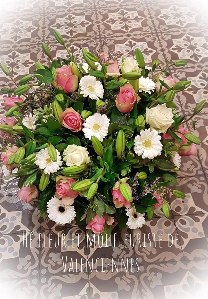 Coussin rond deuil Hé fleur et moi fleuriste Valenciennes