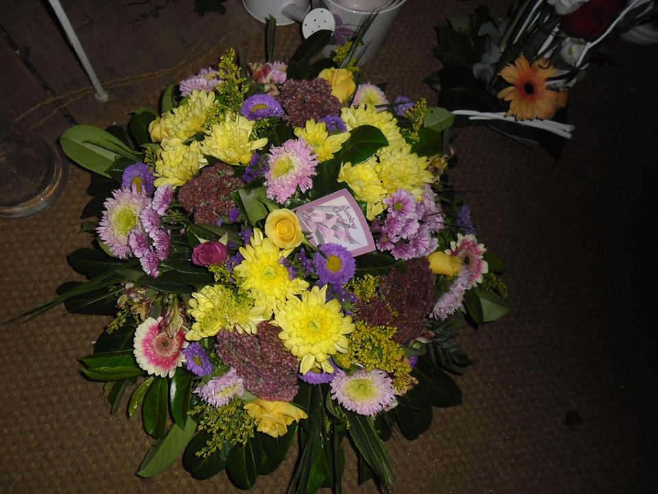 Cousin jaune et mauve