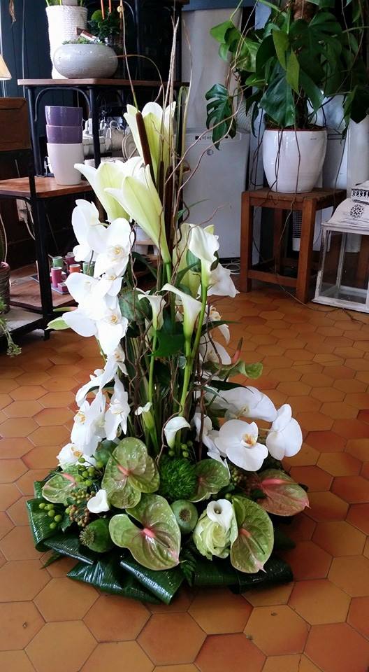 Coussin conique deuil enterrement by hé fleur et moi fleuriste Valenciennes nord Hainaut