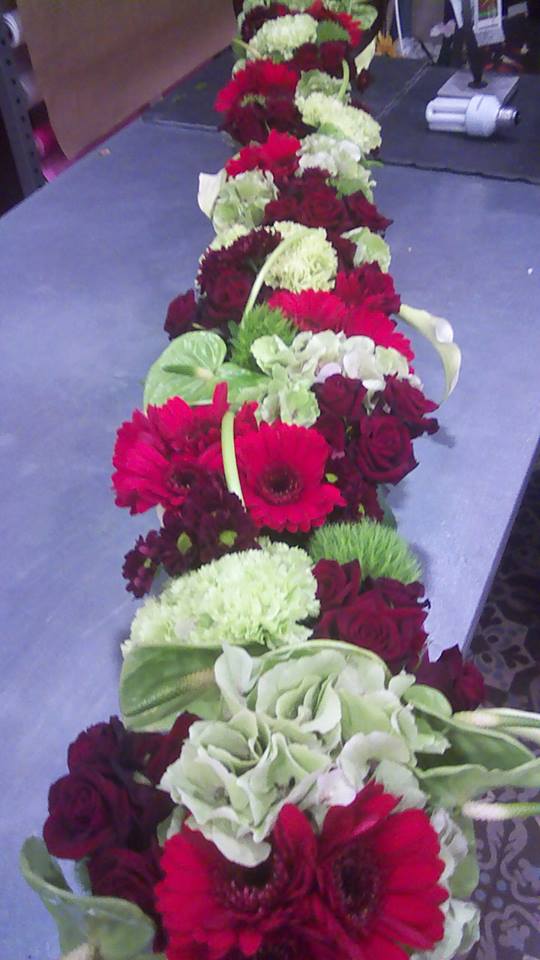 Dessus de cerceuil vert et rouge1