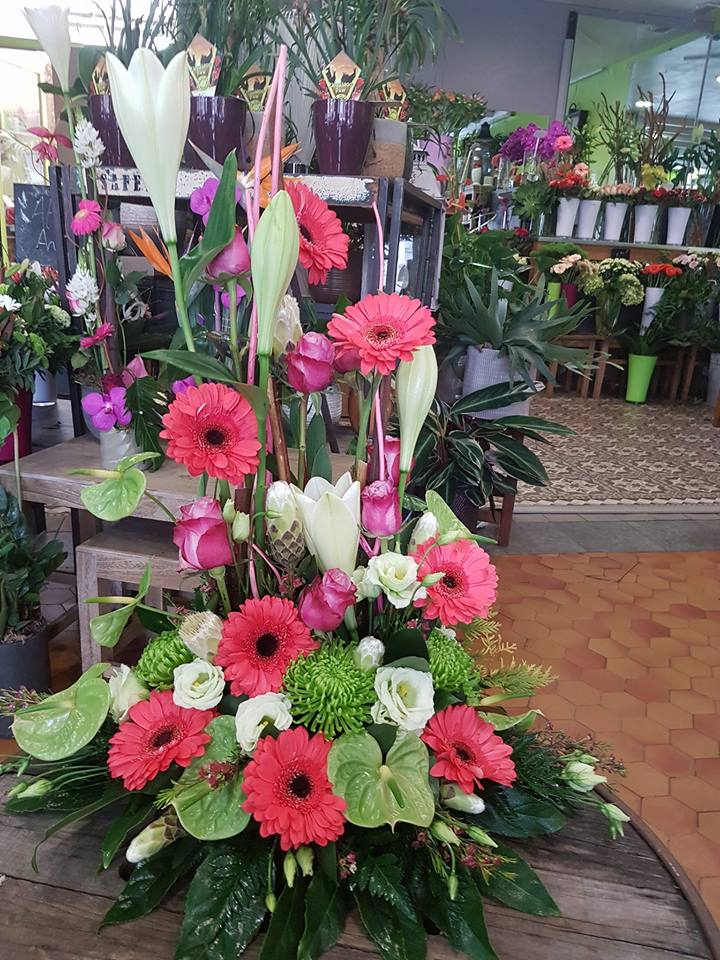 Devant de tombe Deuil by Hé fleur et moi fleuriste Valenciennes nord Hainaut enterrement