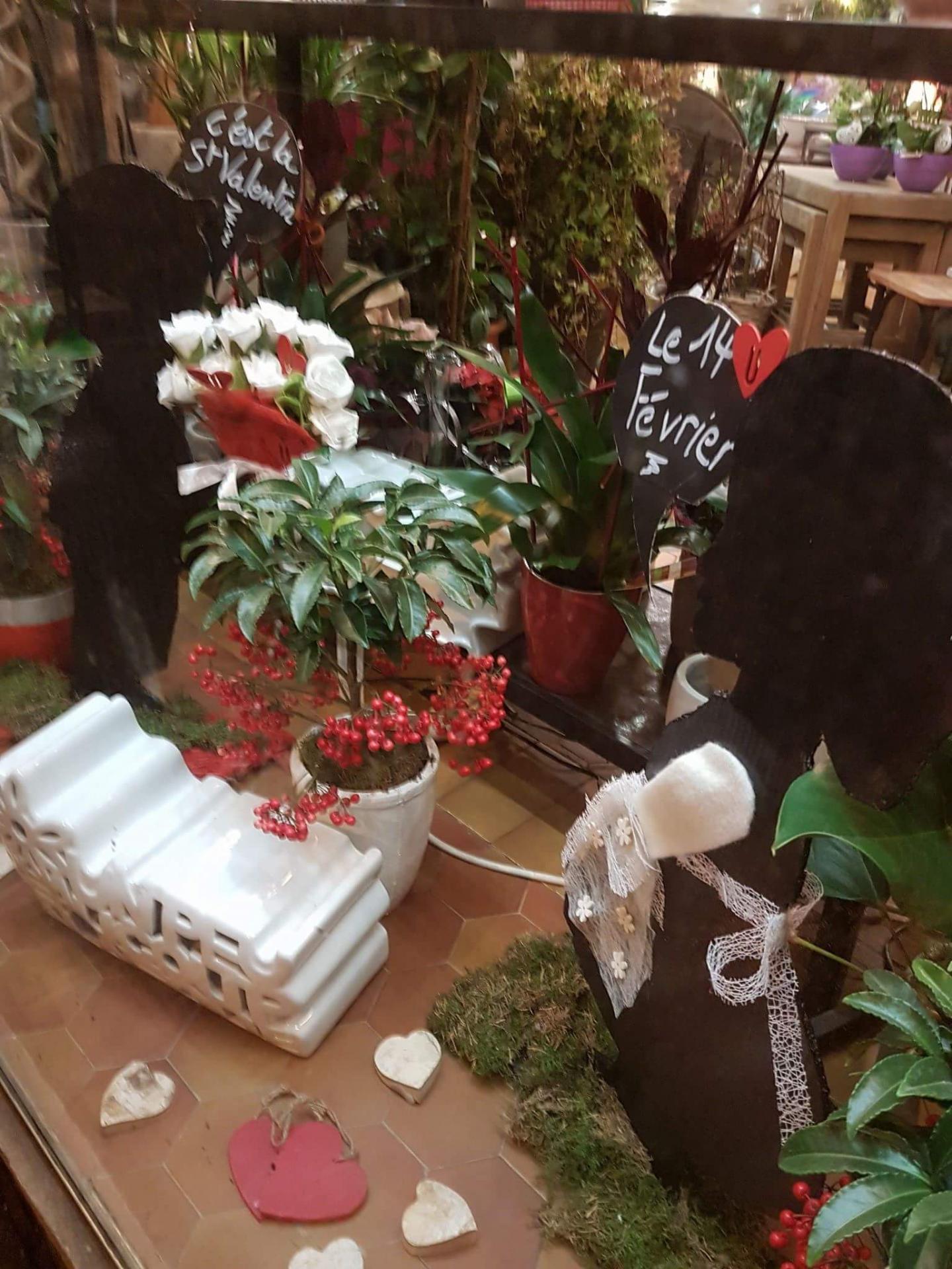 Saint Valentin 14 février 2017 fleuriste valenciennes rose amour bouquet hé fleur et mo