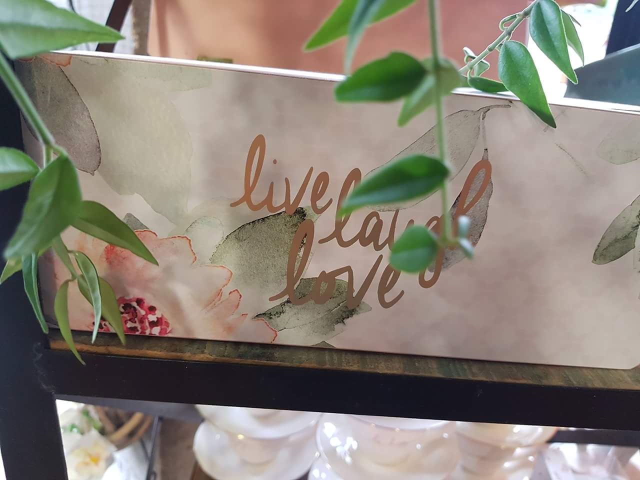 Déco tendance j line chez hé fleur et moi fleuriste de Valenciennes