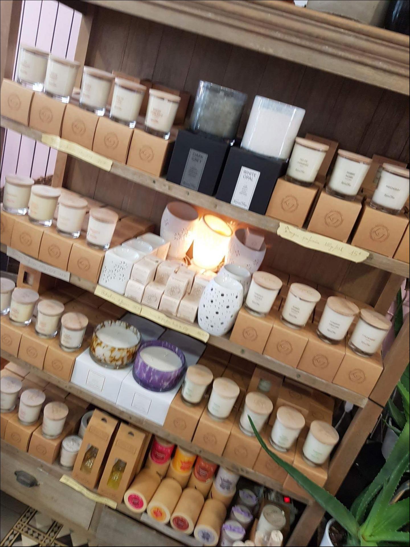Bougie parfumée Lumières du temps Hé fleur et moi fleuriste de Valenciennes