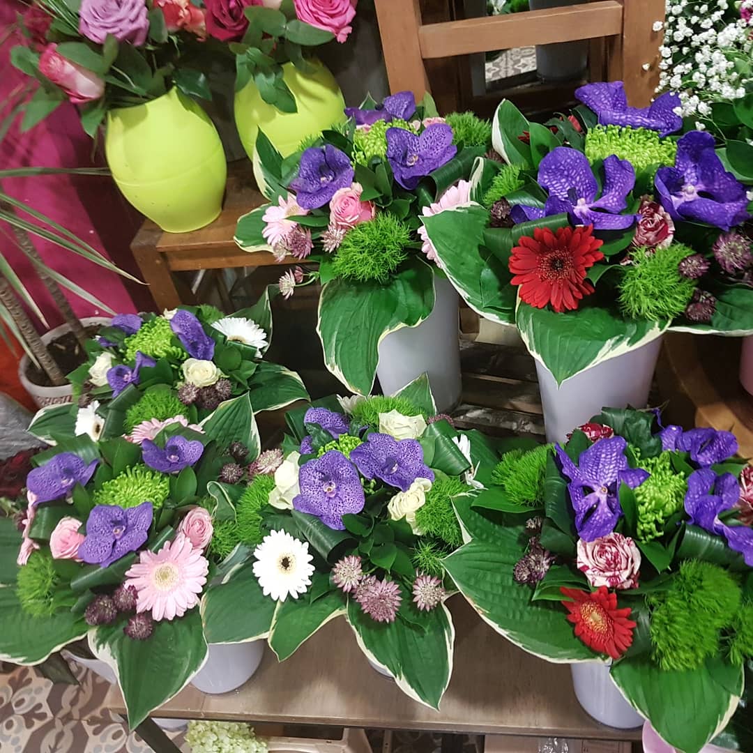Idées cadeaux pour la fête des mères chez hé fleur et moi #fleuriste de #Valenciennes #bouquet #composition #orchidée #rose #pivoine @hefleuretmoi #fetedesmeres #amour #maman #anz